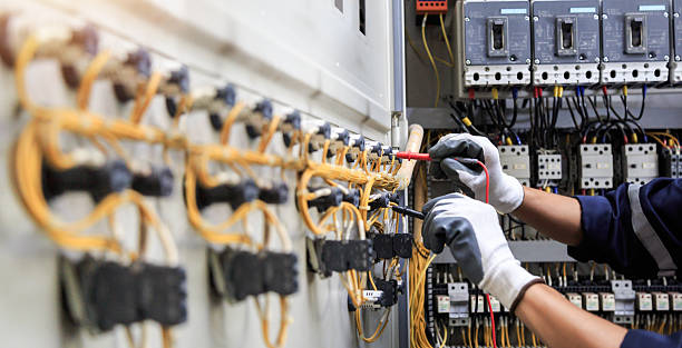Professional Electrician technician working in Monticello, WI